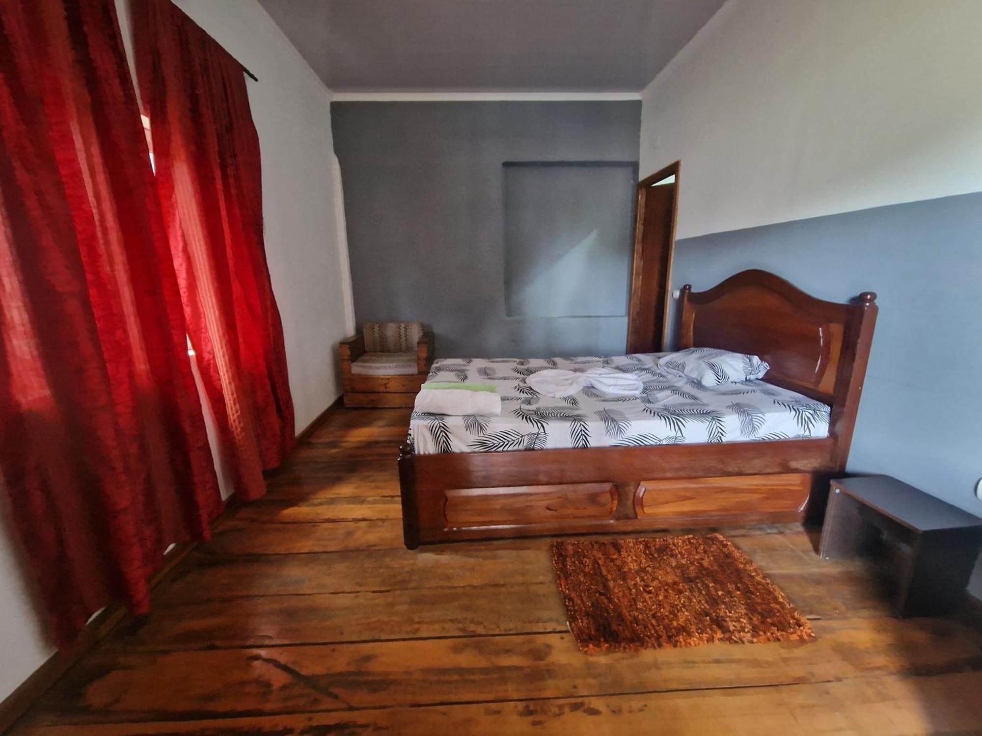 Monteiro Paradise Guest House Сан-Томе Экстерьер фото
